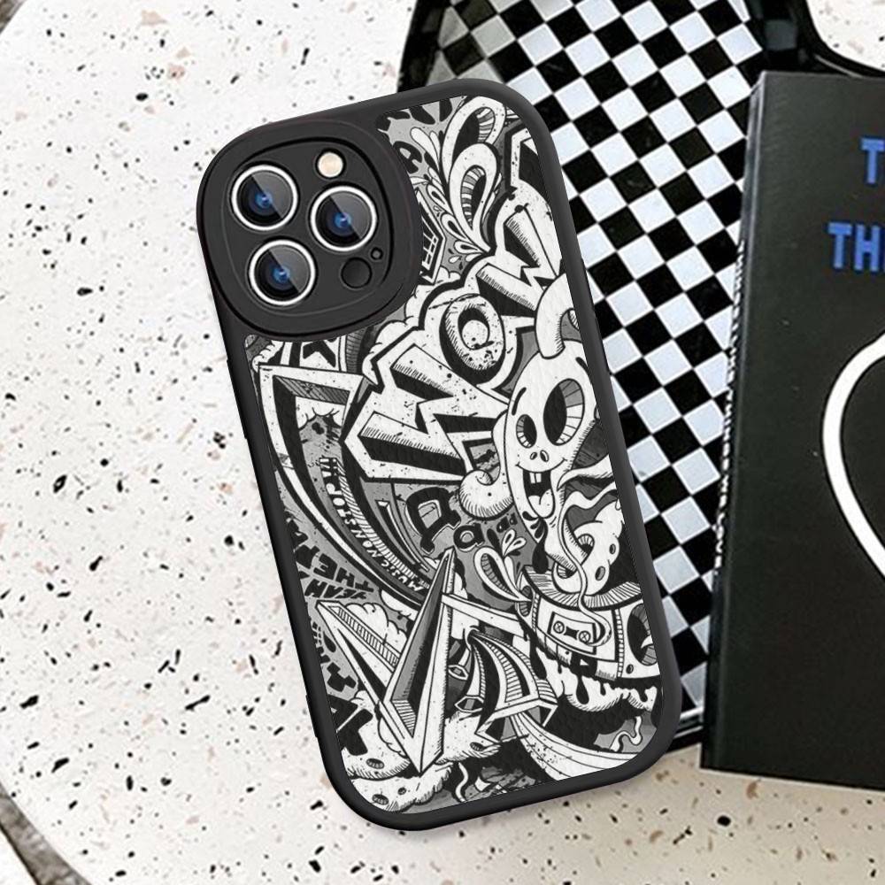 Coole Schwarze Graffiti Handyhülle Hartleder Für iPhone 16 15 14 13 12 Mini 11 14 Pro Max Xs X Xr 7 8 Plus Fundas