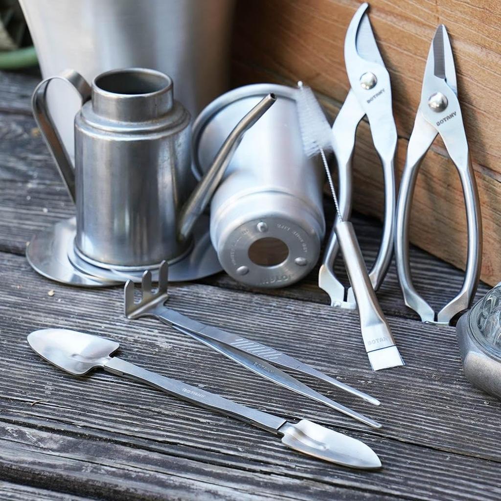 Dulton Botany Metal Brush Plants will fall in love with the cool stainless steel design BOTANY Tornado Brush with Pipe Convenient for Plant