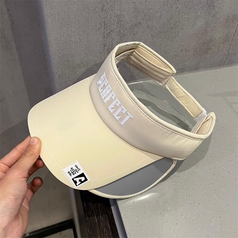 

Summer Unisex Cap With Wide Brim And Adjustable Polyester Sun Protection For Outdoor Activities бежевий