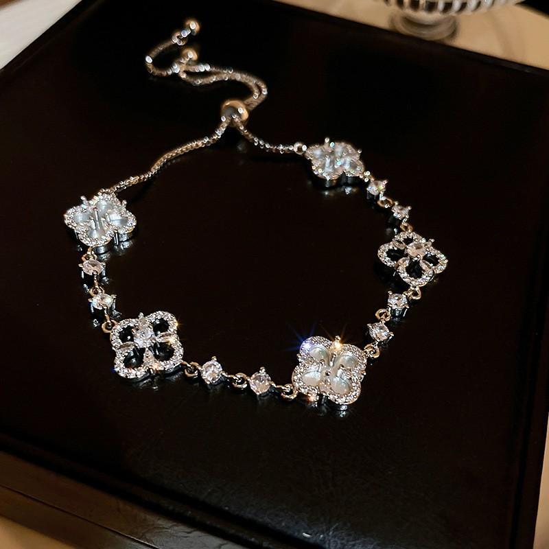 Elegant Adjustable Pull-Through Bracelet Women Silver-Tone Alloy With Rhinestone Accents Geometric Circular Design