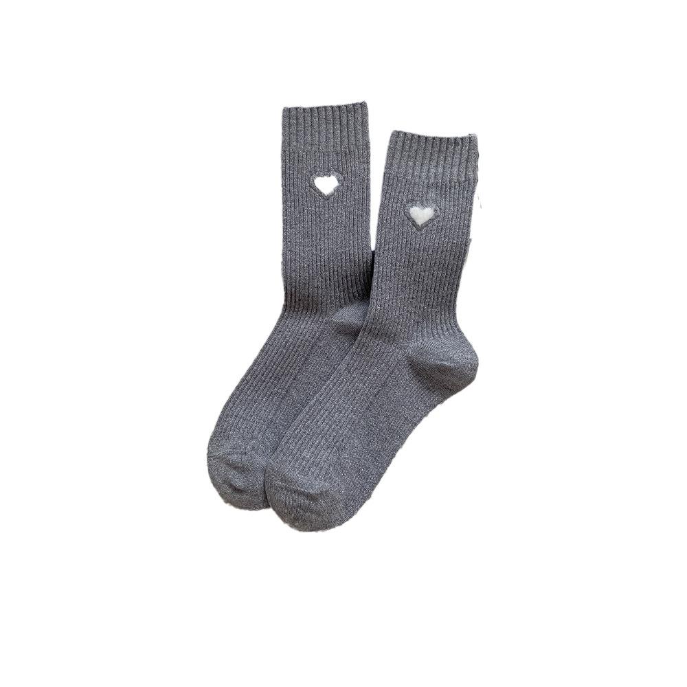 Boneless Cashmere Socks, Thickened Warm Mid-calf Socks, Thickened Heart-embroidered Warm Pile Socks for Autumn and Winter