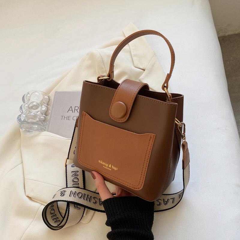

Bag Women s bucket bag Fashion handbag One shoulder messenger bag коричневий