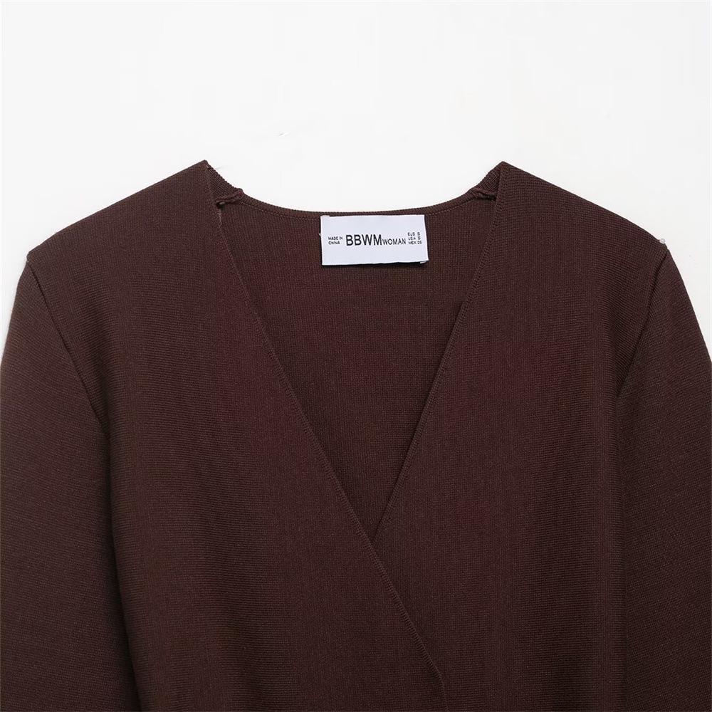 Autumn Women's Slimming V-Neck Knitted Cardigan with Belt