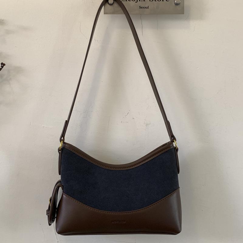 Осенняя новинка нишевая модная сумка для commuting большой вместимости высокая ценность подмышечная маленькая квадратная сумка женская сумка