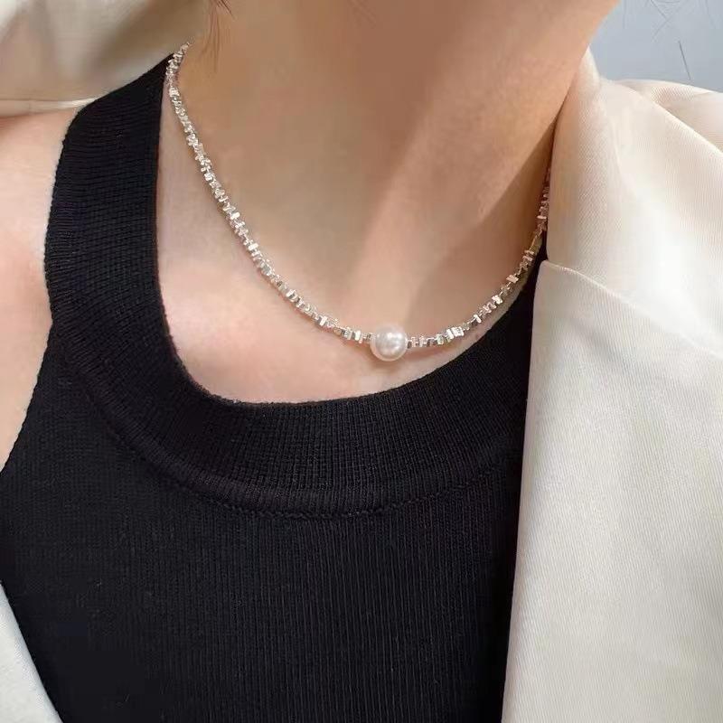 Fashion Broken Silver a Few Taels Irregular Pearl Necklace Women's Retro Exaggerated Niche High-end Unique Design Neck Chain