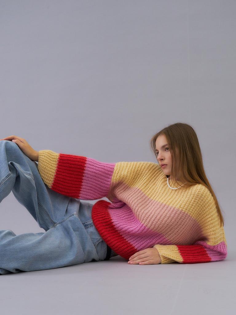 Hiloin Mohair Color Block Sweater (Red)