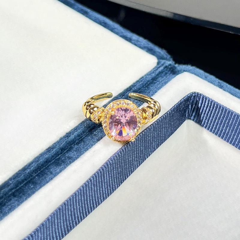 Exquisite Pink Diamond Butterfly Crown Ring: Fashionable, Versatile, Unique Design for Women