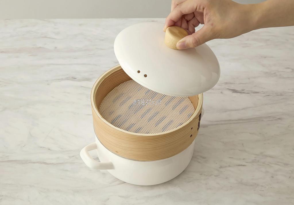 Fuji Enamelware Enamel Pot with Steamer Suitable for Direct Flame Design and [Authentic Product] Basket, White, Cooking, 2-Way (Steamer Pot)