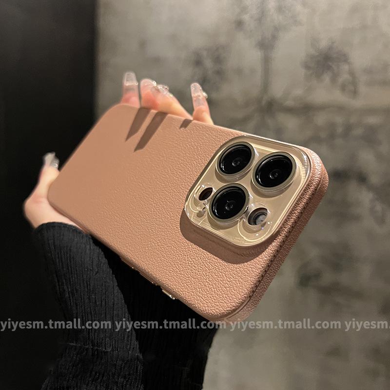 Applicable to iPhone15 lychee leather pattern mobile phone case Apple 14promax crystal lens 13 simple solid color protection