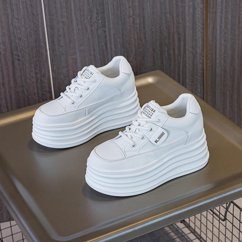 2025 Spring Autumn Popular Korean Version of Little White Shoes Women's Casual Versatile Breathable Thick Sole Inner Height Increase Color Matchin