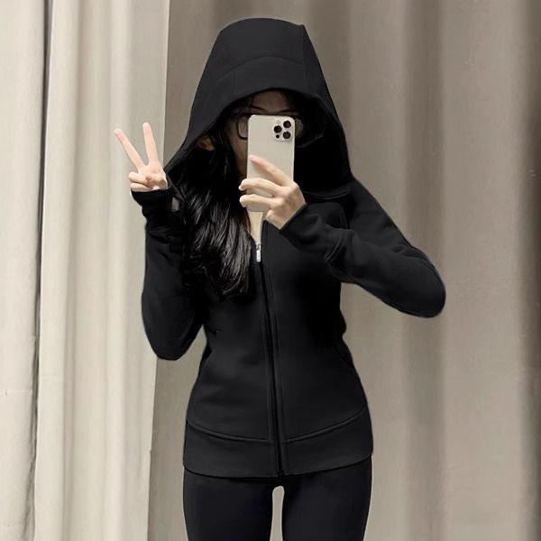 Women's Fashion Hooded Cropped Sweatshirt: Slimming Bodycon Short Top, Versatile Couple's Dopamine Style.