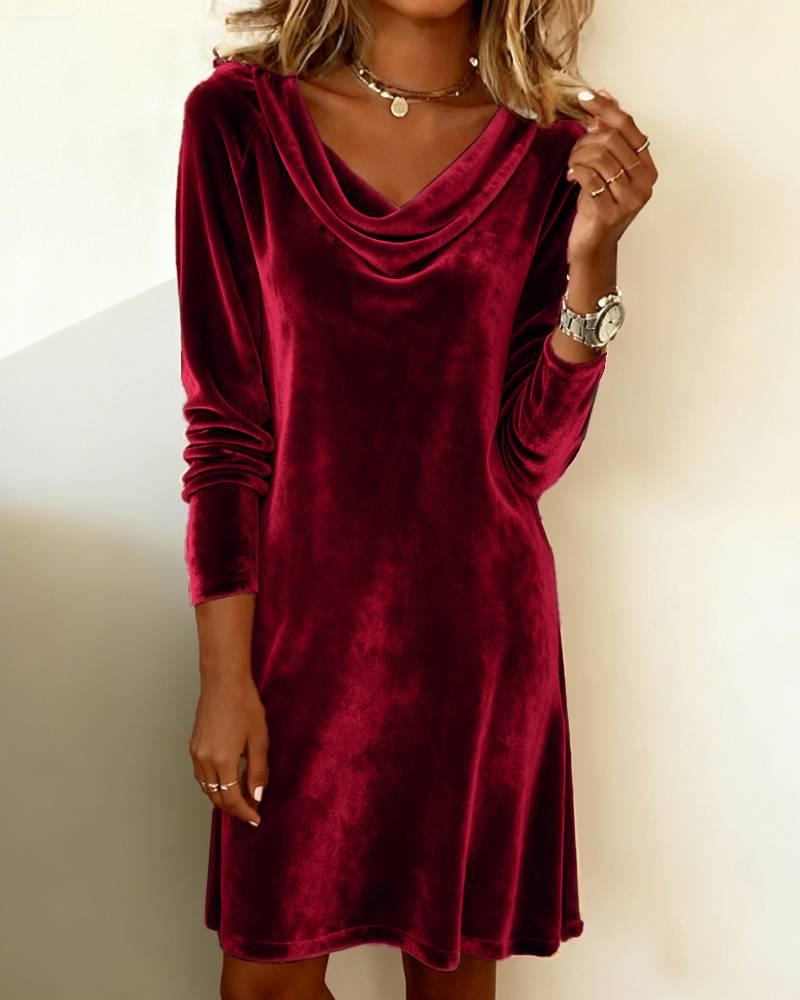 Women's Autumn/Winter Velvet Dress - Solid Color Swing Collar with Long Sleeves