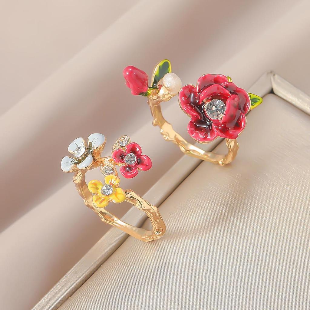 Pastoral Flower Alloy Ring: Japanese-Korean Style, Unique Design, Index Finger Accessory for Trendy Women