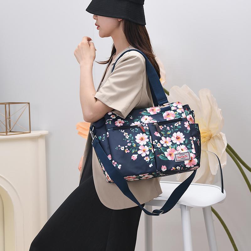 Women's Shoulder Bag Large Capacity Nylon Tote Bag Print Mother Bag