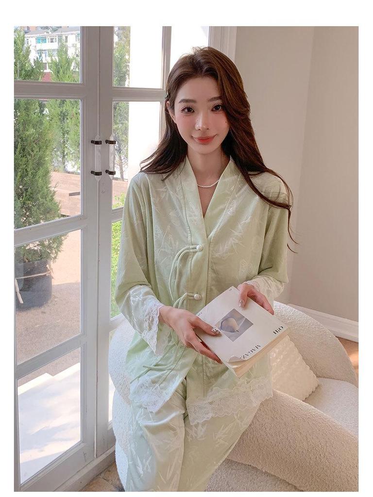 Elegant Autumn/Winter Women's Pajamas - Pure Desire, High-End Style with a Radiant Look