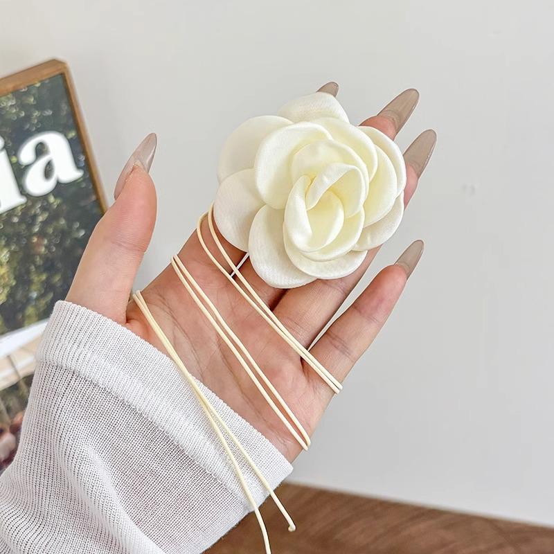 

Чокер-ожерелье «Камелия Черная роза»