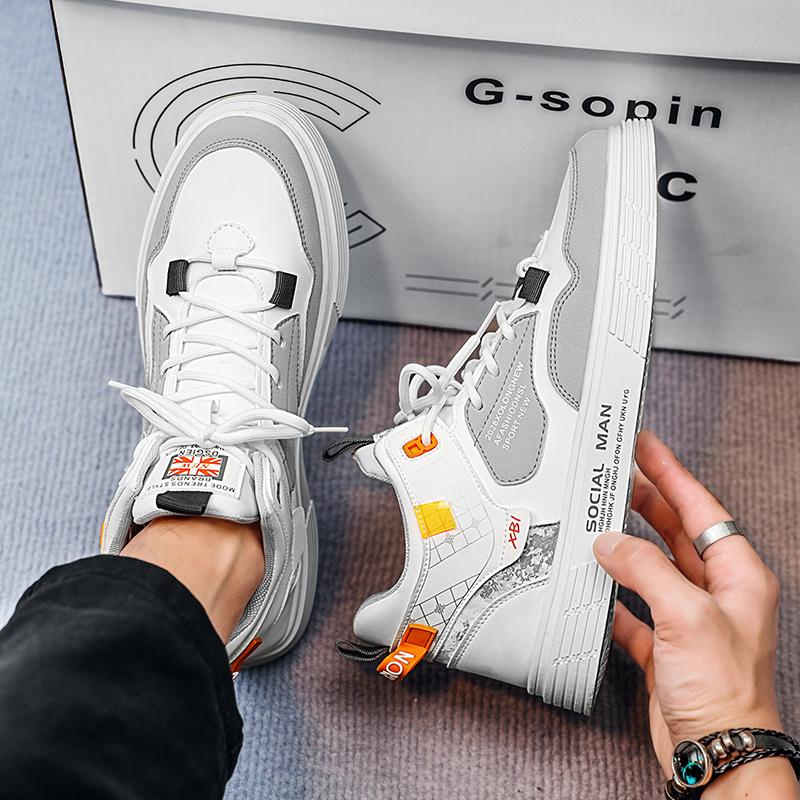 Fashion Men's Casual Shoes Skateboarding Shoes Lightweight high top Men Shoes Flat Lace-Up Sneakers Male Business Travel