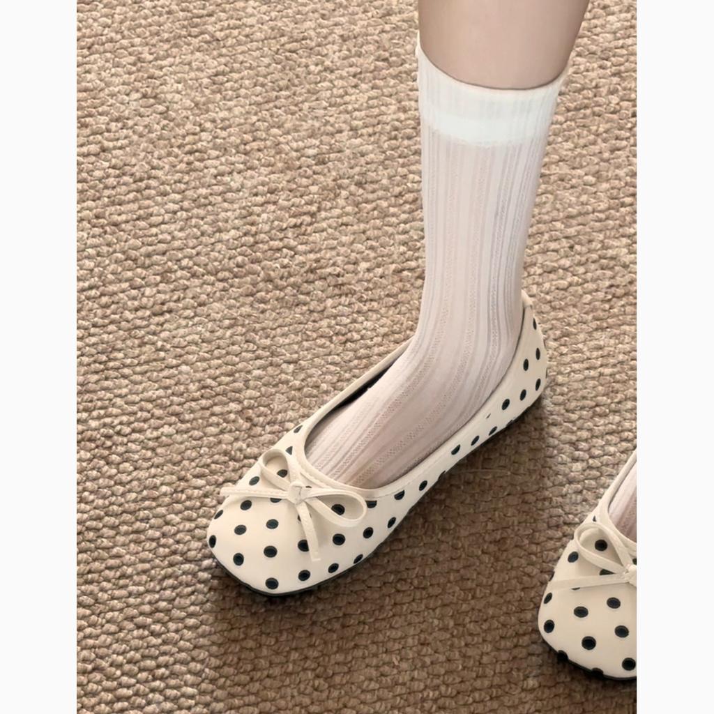 Polka dot versatile retro French flat-bottomed shallow mouth single shoes women's summer 2026 new with skirt soft-soled Mary Jane shoes