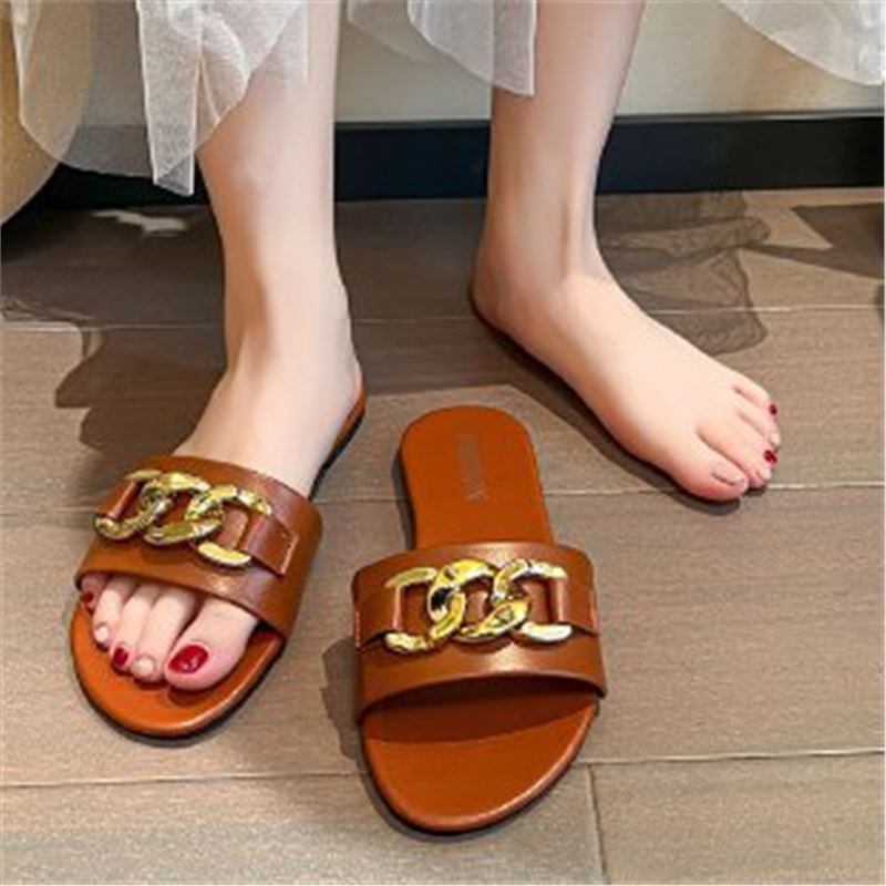Slippers Women's Summer 2024 New Internet Celebrity Cool Slippers New Fashion Versatile Outer Wear One-word Drag Flat Bottom Outdoor Size 43