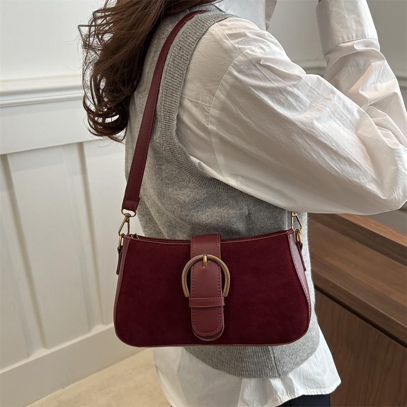 2025 Trendy Retro Women's Square Suede Shoulder Bag