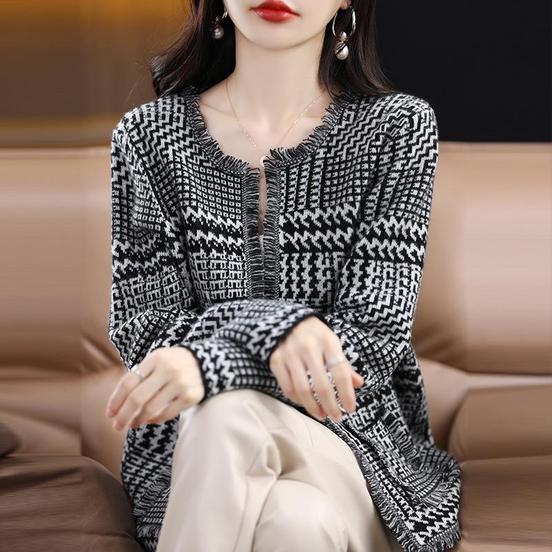 Women's French Chic Wool Houndstooth Cardigan - Autumn/Winter Thick Knit Tassel Coat