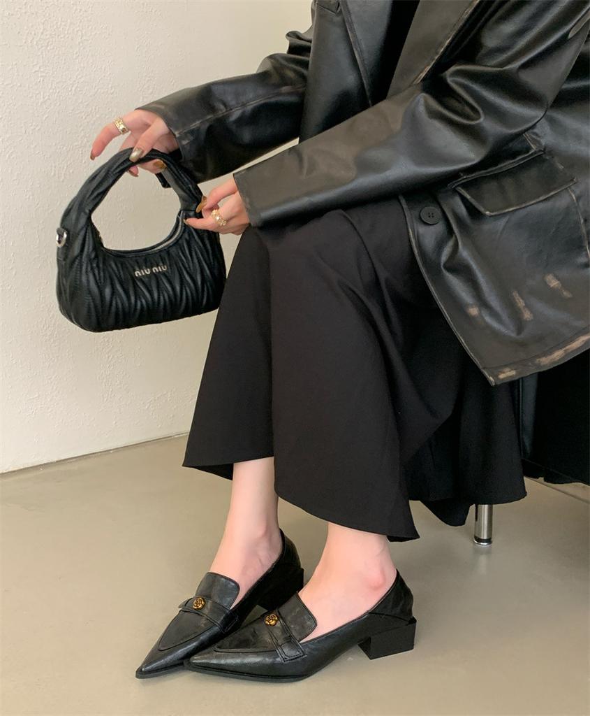 3CM French retro first-layer cowhide deep-mouth camellia loafers 2025 early autumn one-pedal comfortable small leather shoes