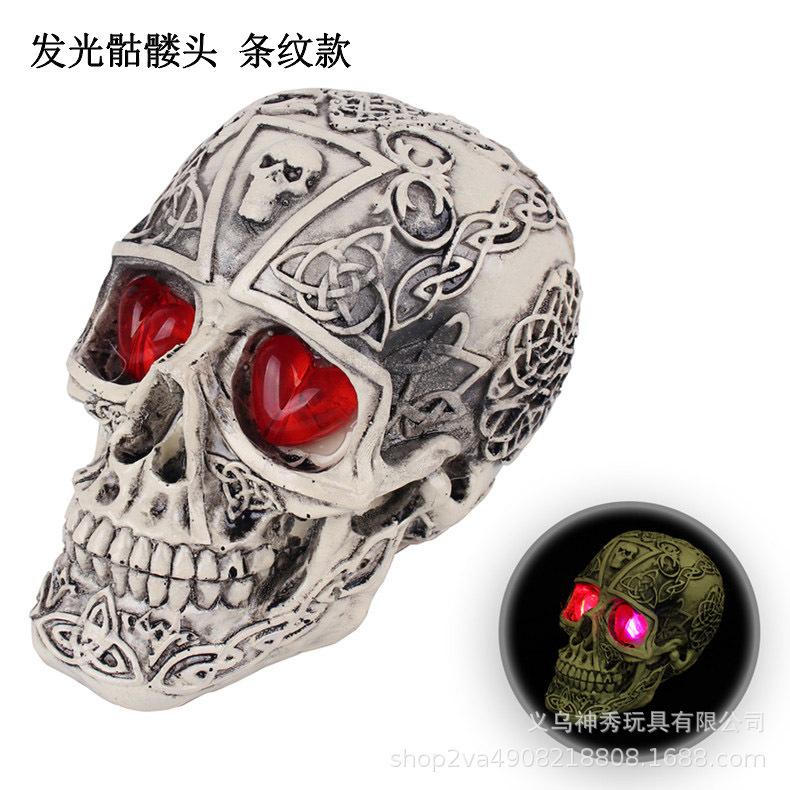 10,000 Halloween ghost festival decoration horror funny spoof trick trick prop plastic skull ornament