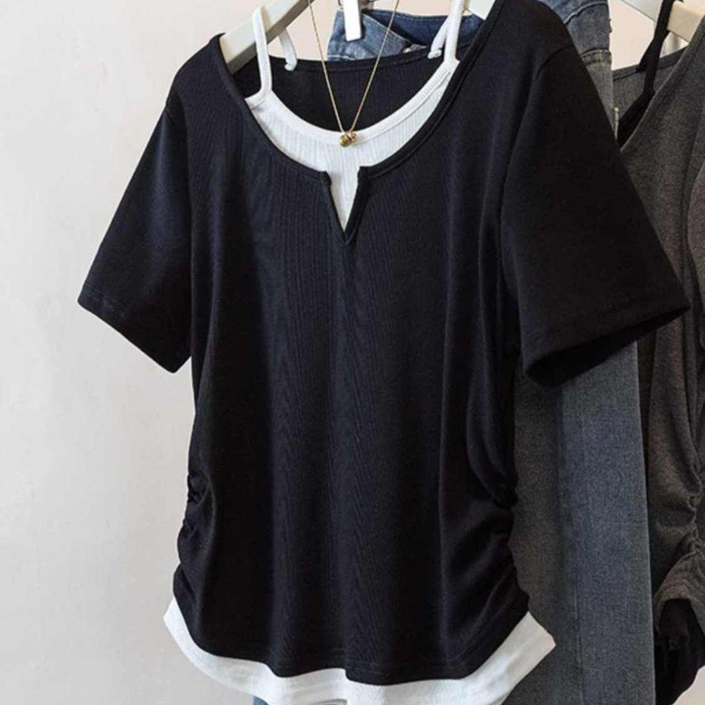 Women's Plus Size Patchwork Faux Two-Piece Short Sleeve T-Shirt - Loose, Slimming, Versatile Summer Style