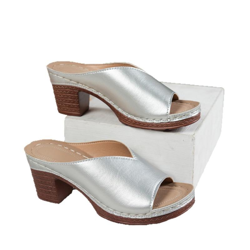 Summer new large size thick heel cool slippers women's fashion high heel thick heel fish mouth one word drag women