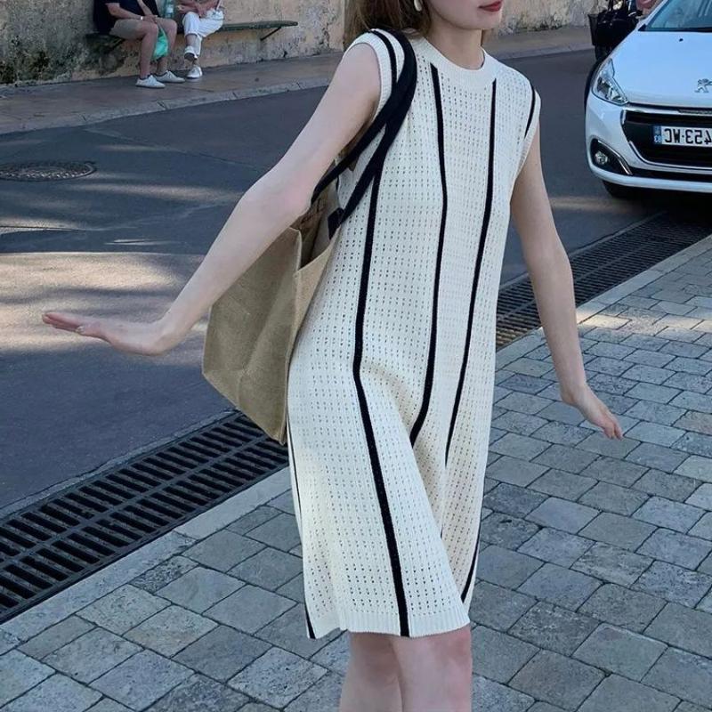 Chic Design Contrast Stripe Ice Silk Knitted Sleeveless Dress for Women, Summer Casual Gentle Style Skirt