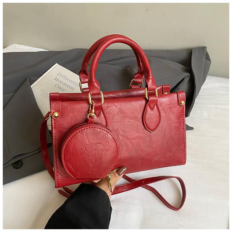 Herbst neue Tasche Damen Trend lässige einfache Umhängetasche beliebte Damenhandtasche Pendler kleine quadratische Tasche