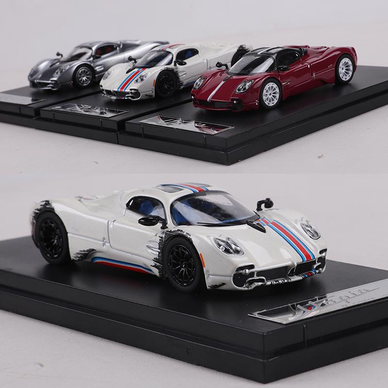 Hone Model 1:64 Utopia Die-cast alloy car model toy Attached engine model
