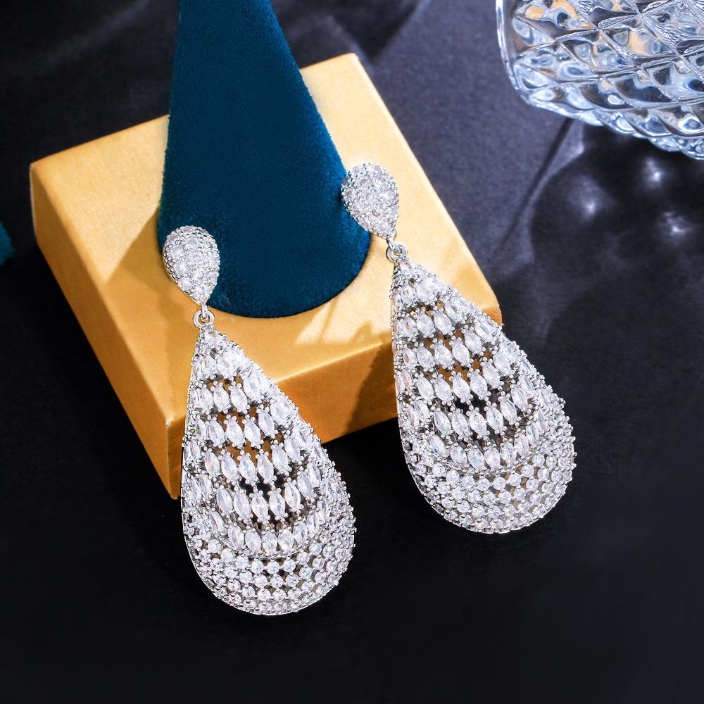 Full Of Diamonds Catwalk Tassel Cold Wind Exaggerated Earrings Inlaid Zircon Earrings Banquet Dress Accessories