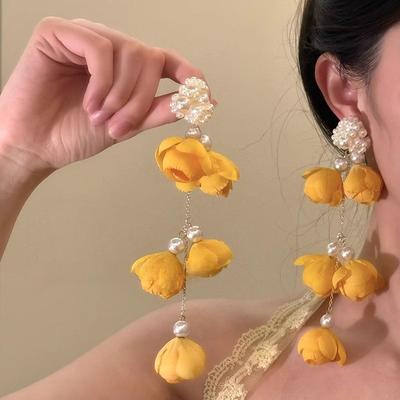 Yellow Flower Bud Fringed Pearl Earrings Fashion Super Fairy Stud Earrings High Sense Fresh Temperament Earrings Women