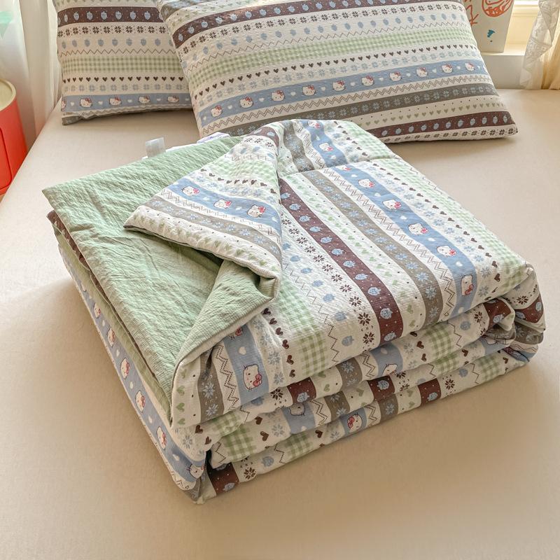 Maternity & Baby Summer Cool Quilt - Machine Washable, Breathable Cooling Blanket for Dorms & Kids