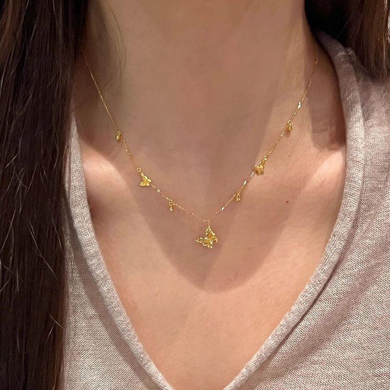 Sweet Exquisite Butterfly Pendant Necklace XL269