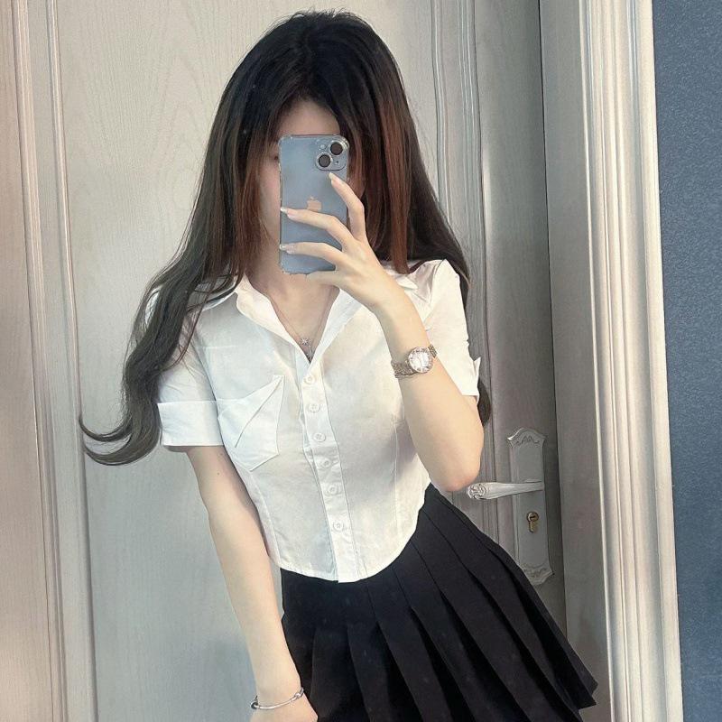 Petite Two-Piece Summer Set: White Short-Sleeve Shirt & Pleated Mini Skirt for a Chic, Youthful Look