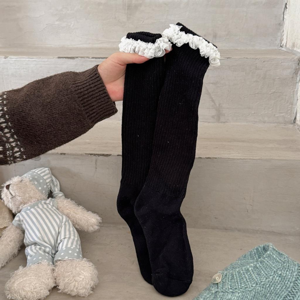 Sweet Lace Vertical Striped Thickened Loop Socks for Warmth In Autumn and Winter, Boneless Pile Socks for Women