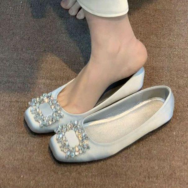 Evening Wind Ladyshoes Women's 202 Years 5 Early Autumn New Models Not Tired Feet Square Buckle Rhinestone Flats with Skirts Shallow Mouth Single Shoe