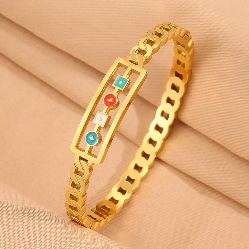 Fashionable, Elegant and Versatile Women’s Round Buckle Light Luxury High-end Bracelet 17CM