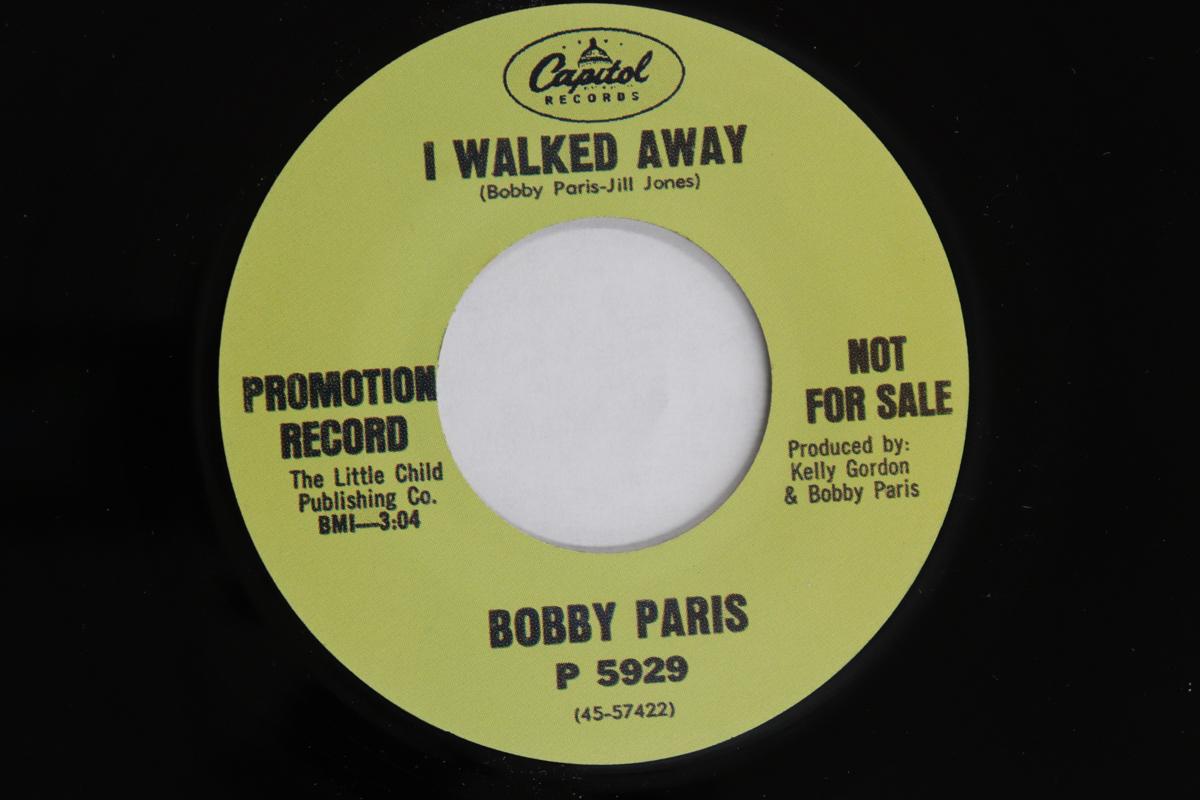 

7inch Record BOBBY PARIS / ALEXANDER PATTEN - I Walked Away / A Lil Lovin Someti P5929 CAPITOL RECORDS UK Soul/Funk Used