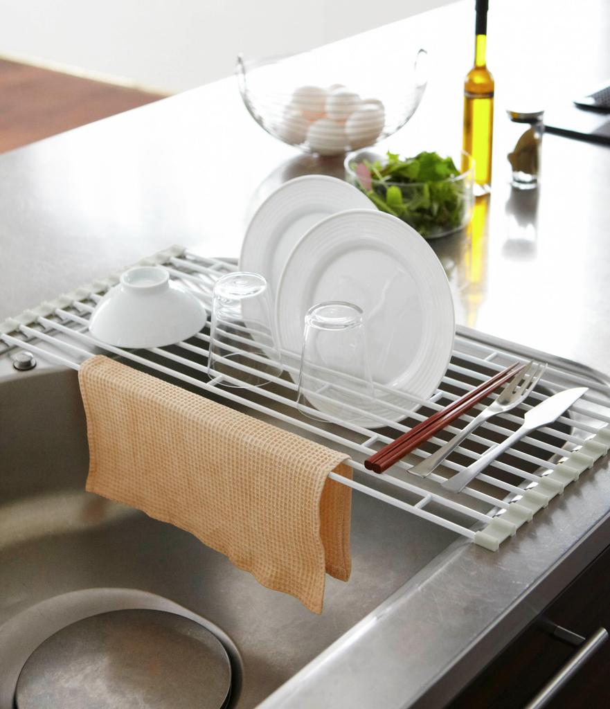 Yamazaki Folding Dish Drainer L White W26 x D58 x Plate Kitchen Rolls up for slim storage 7846 Approx. H0.8cm