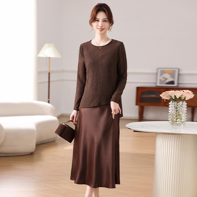 

Elegant Spring Suit: Fashionable Two-Piece Set for Middle-Aged and Elderly Women 2XL (115-125 jin) коричневий