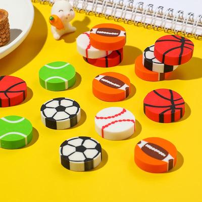 Kreative Cartoon Sport-Radiergummis: Fußball- & Basketball-Designs für Kinder-Schreibwaren