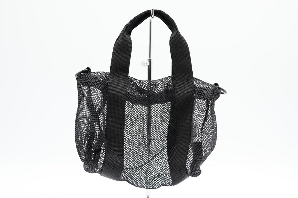 Netz-Roll-Schultertasche