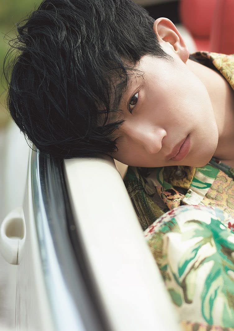 

Harusuke Sugino PHOTOBOOK [Deluxe Edition] “8” ([Variety])