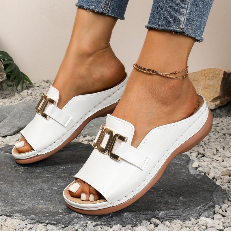 Women's Wedge Platform Slippers New Cross-Border Large Size Casual Fashion Simple Metal Buckle Fish Mouth Sandals
