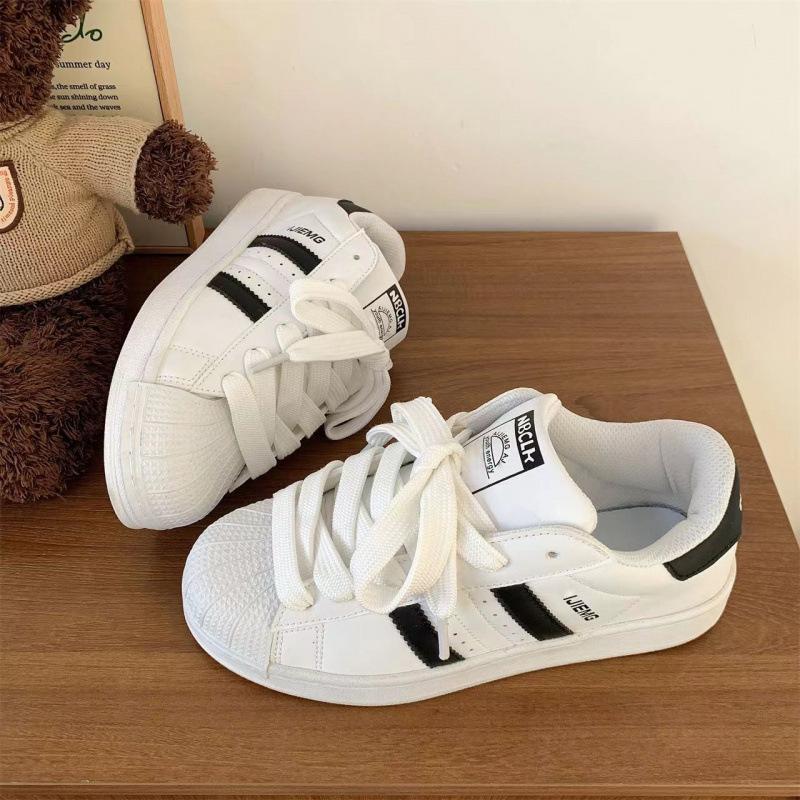 Niche Korean version of shell head white shoes women's ins tide 2025 new versatile breathable student leisure sports shoes