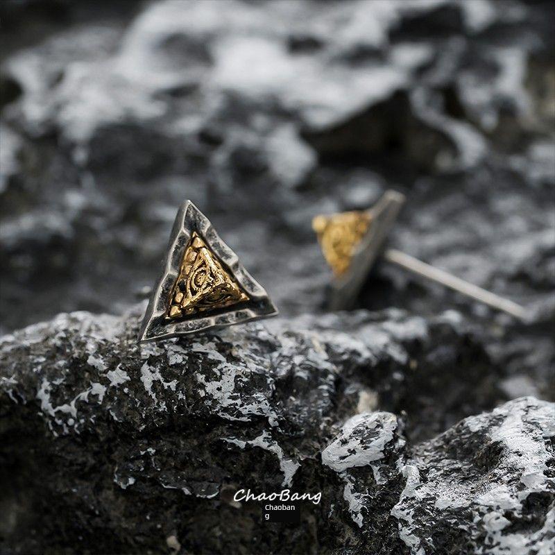 

Retro Distressed Bruce Eye Stud Earrings Men s Trendy Niche Design Personalized Earrings Women High-Grade All-Matching Jewelry Bruce s Eye Earrings x Two