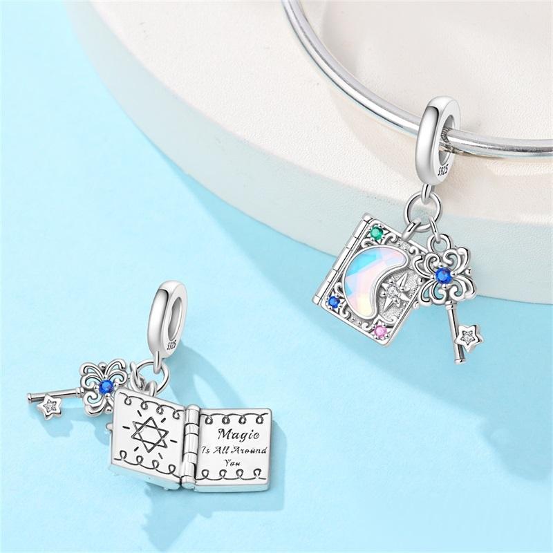 Brand New Copper Metal Moon-shaped Butterfly Hourglass Zircon Pendant Bead Component Charm Bead Components Bead Components Compatible With Authentic